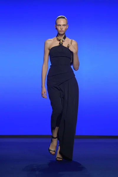 Look 40